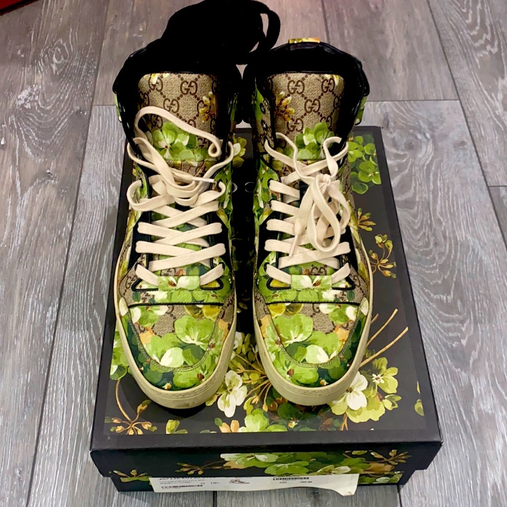 Floral print High tops